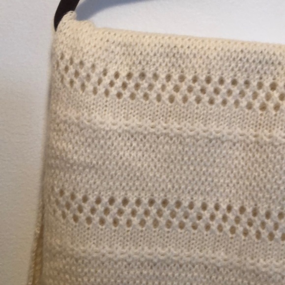 NWOT 360 Cashmere oversized cream scarf - Picture 7 of 8